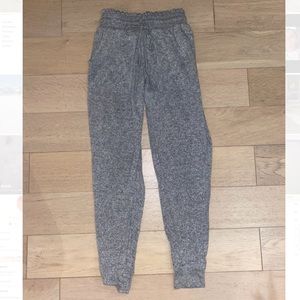 Aerie Heather Gray joggers